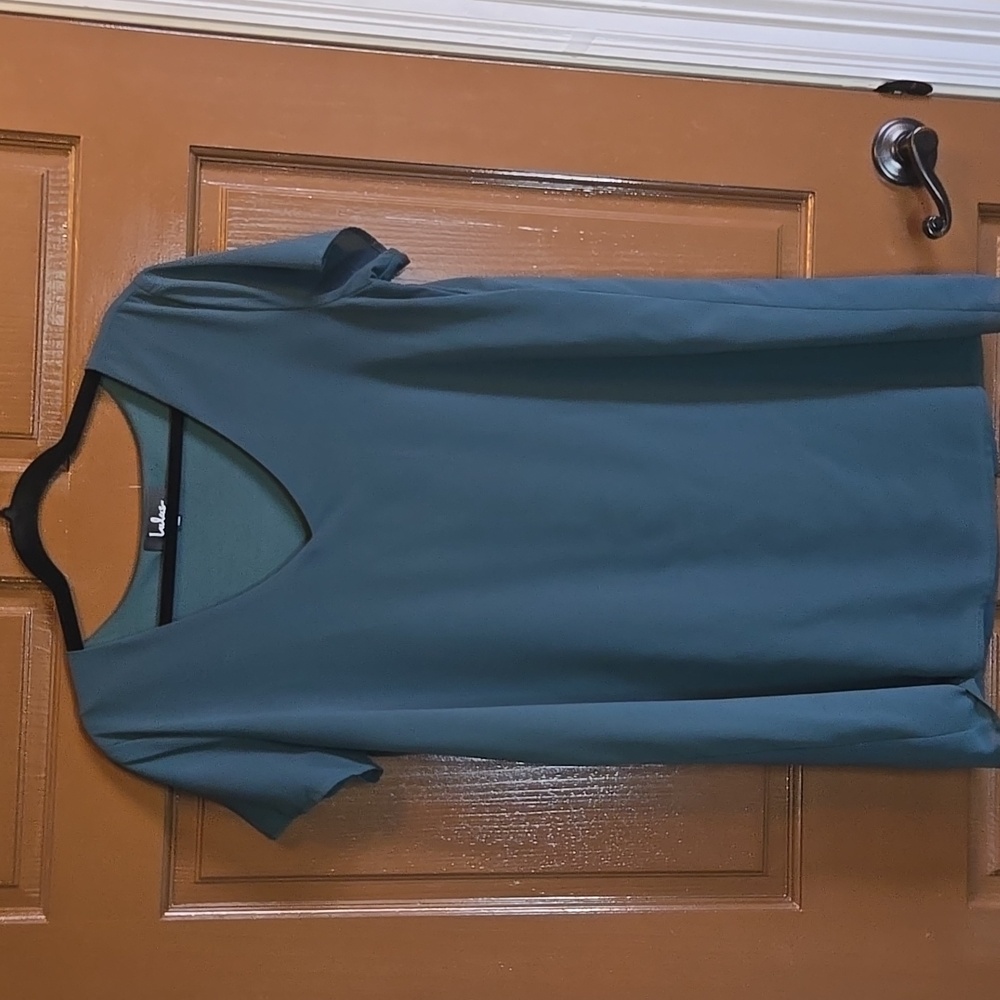 Lulus-Hunter green chiffon pullover V neck flowy dress Sz L.